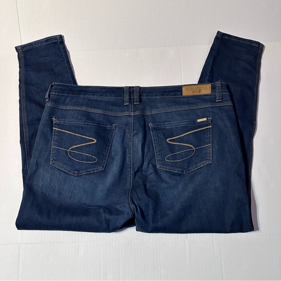 Seven7 Classic Melissa McCarthy Womens Skinny Tapered Jeans Plus Size 18 - Picture 3 of 13
